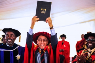 Dr. Ken Yamada receives an honorary doctorate from African University.