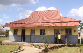 Cambine High School (Cambine Mission Station)