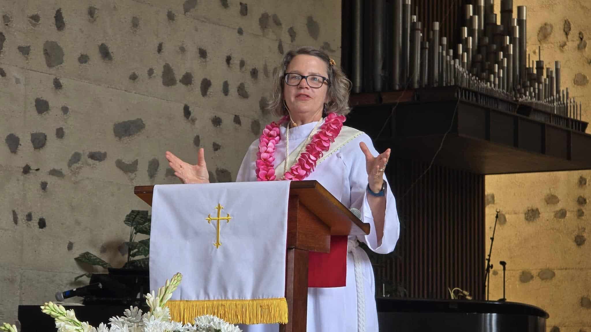 Deacon Rev. Kim Houff preaching